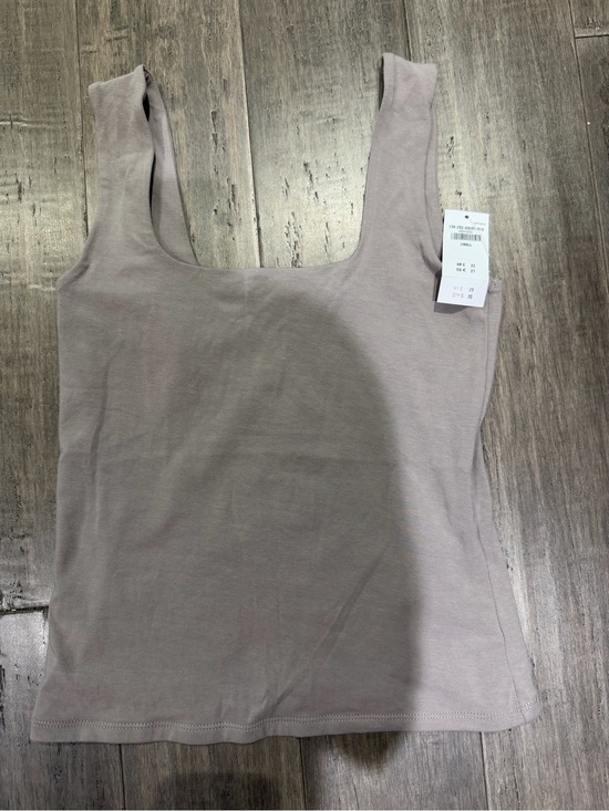 Abercrombie & Fitch Tops - Abercrombie & Fitch Light Mauve Square-Neck Tank